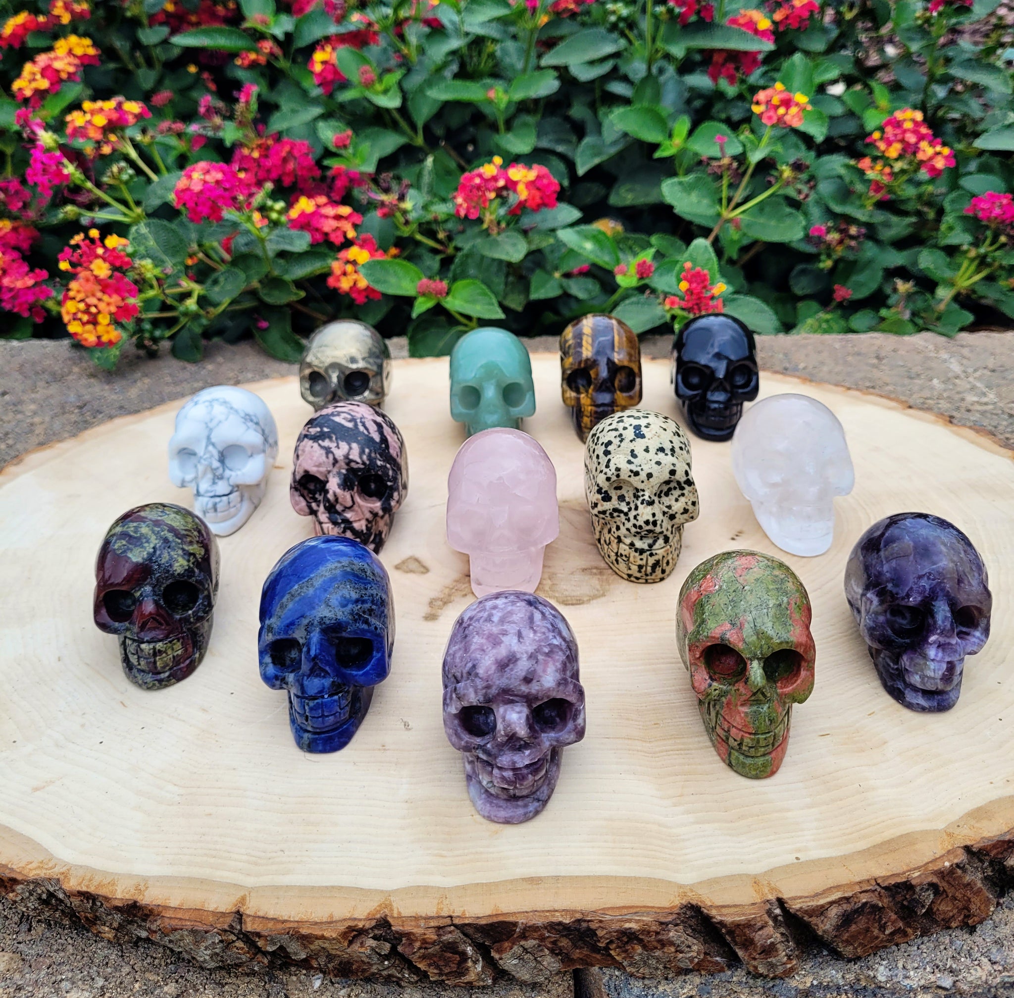 11 orders crystal skulls special lot made for( lunaesque )